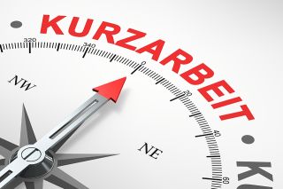 © bht2000 - stock.adobe.com Foto: Kompass - Kurzarbeit